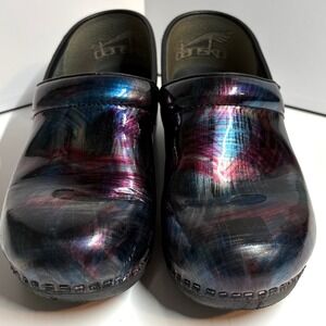 Dansko Women's Multi Color Sweep XP 2.0 Patent Leather Clog in Size 40
